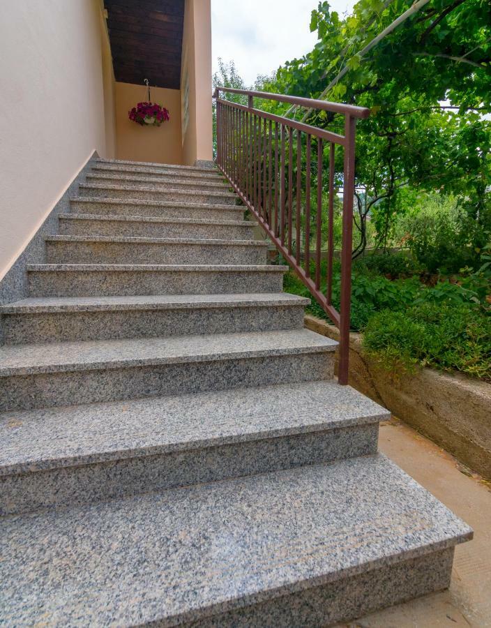 689 Banjol Apartman Kültér fotó