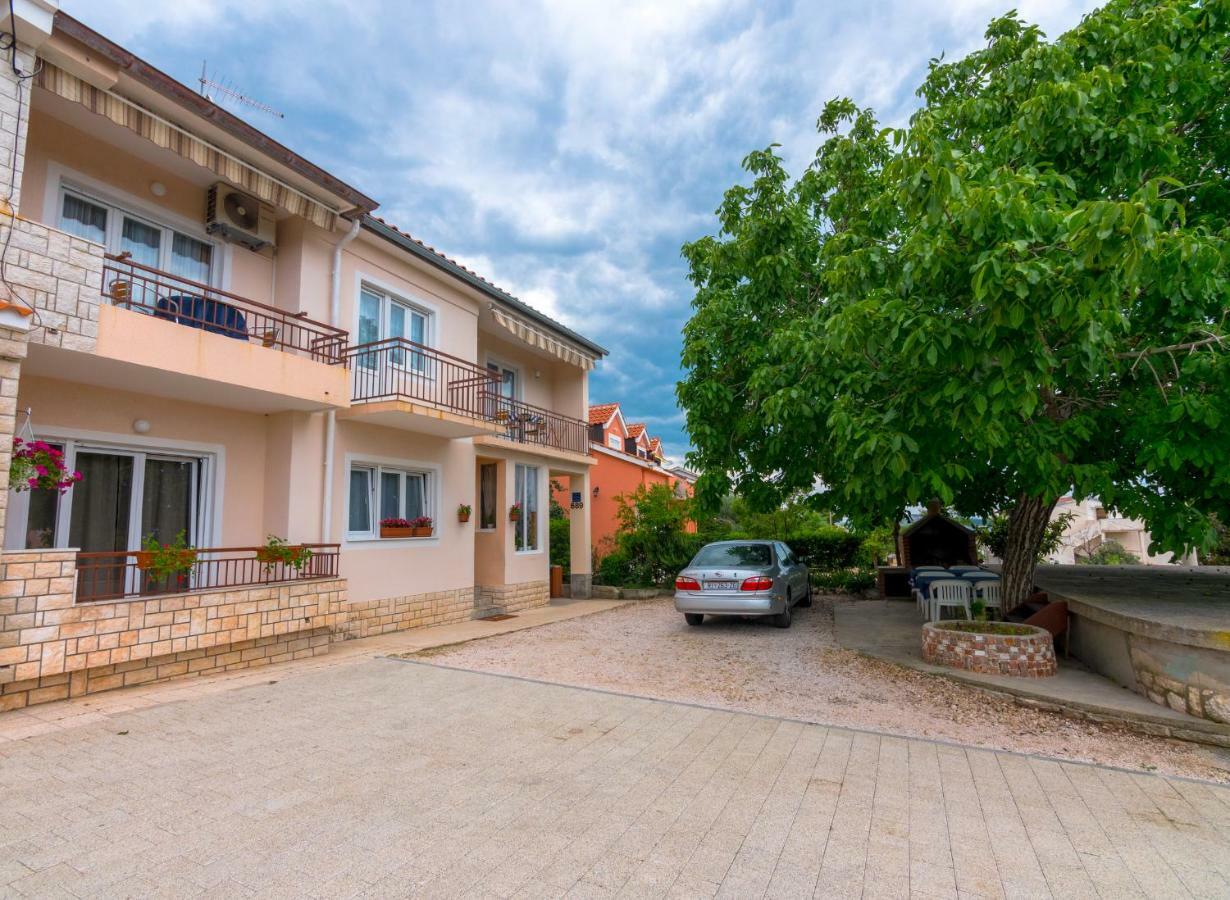 689 Banjol Apartman Kültér fotó