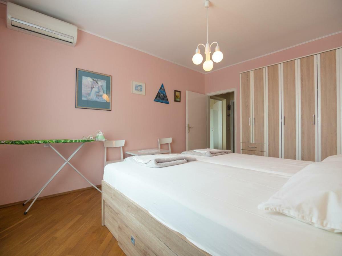 689 Banjol Apartman Kültér fotó