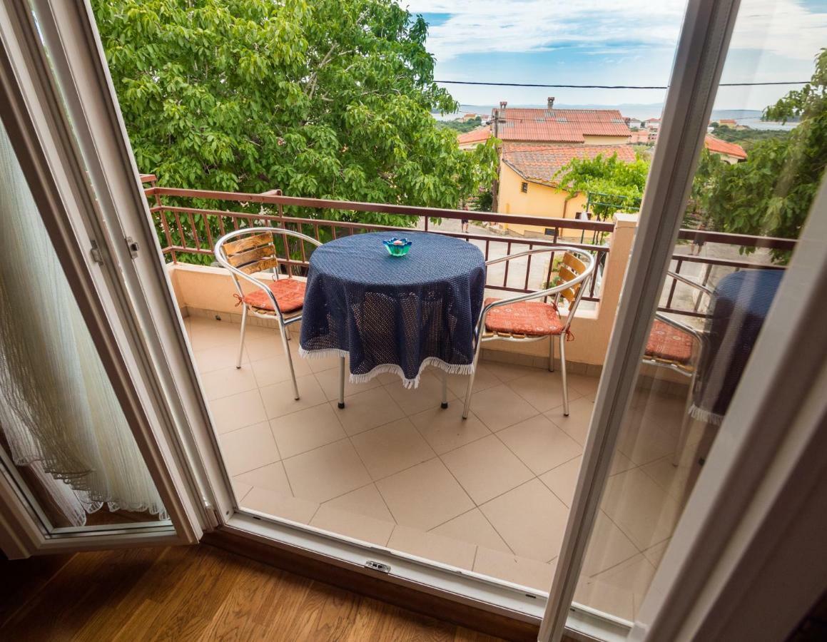 689 Banjol Apartman Kültér fotó